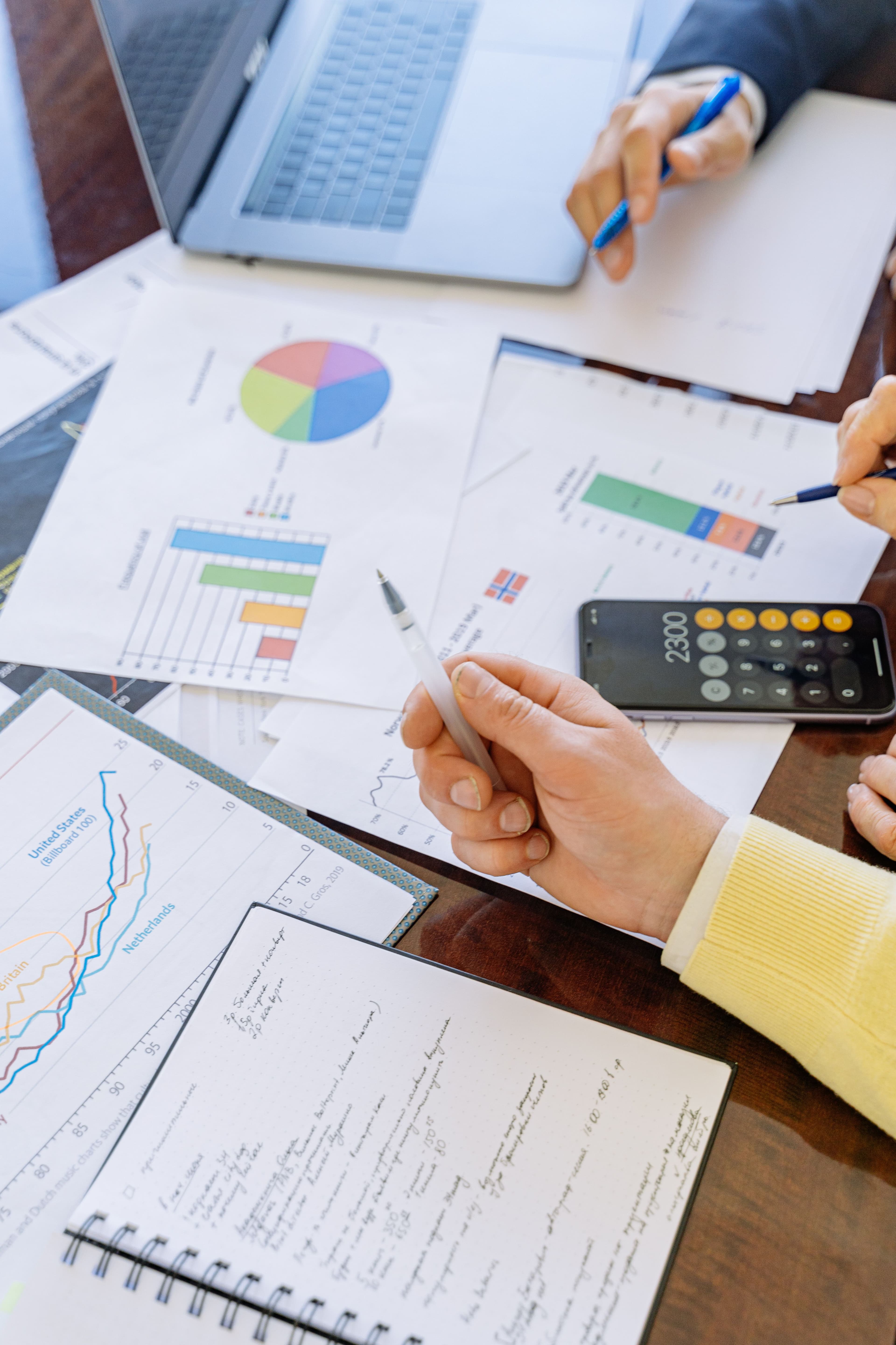 Sesión de consultoría estratégica y análisis de oportunidades